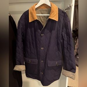Men’s Reversible Coat. Quilted blue or brushed khaki outer. Leather collar. XL.
